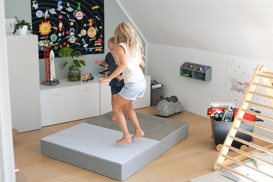 Die Hüpfmatratze für Kinder: Spaß, Bewegung und Entwicklung – Die perfekte Ergänzung für jedes Kinderzimmer